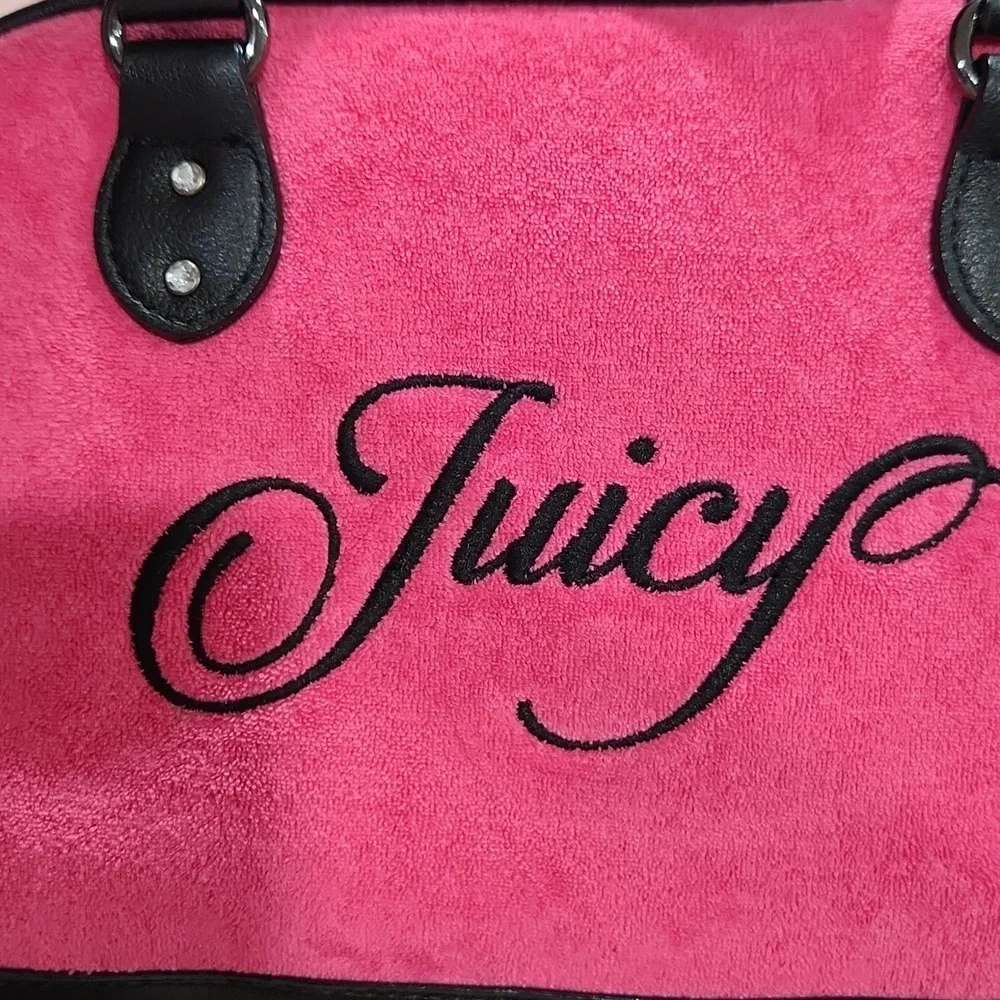 💕Juicy Couture▪️raising star pink Lemondade/ Liquorice terry cloth Bowler Bag